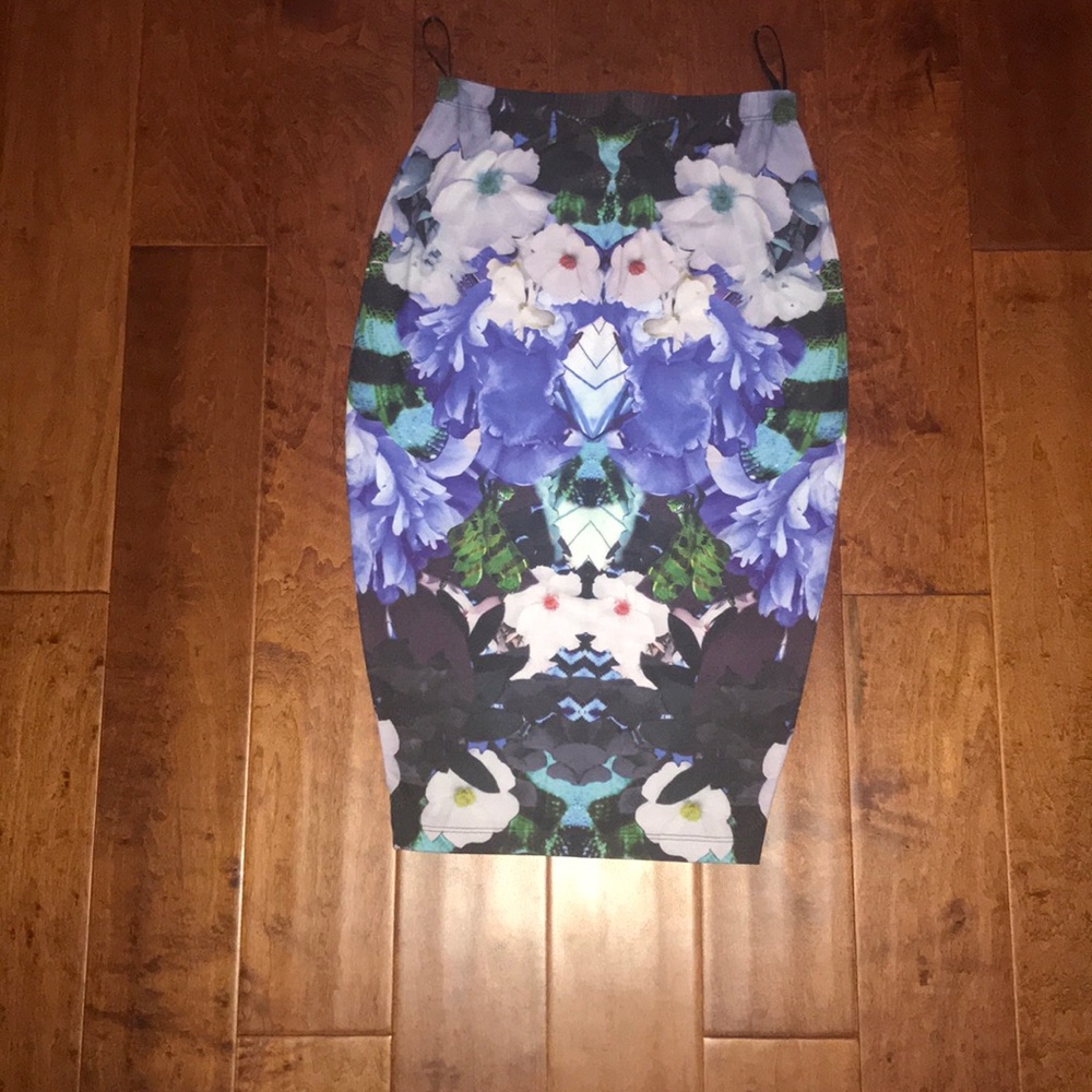 Kardashian Kollection skirt from KHLOE’s CLOSET